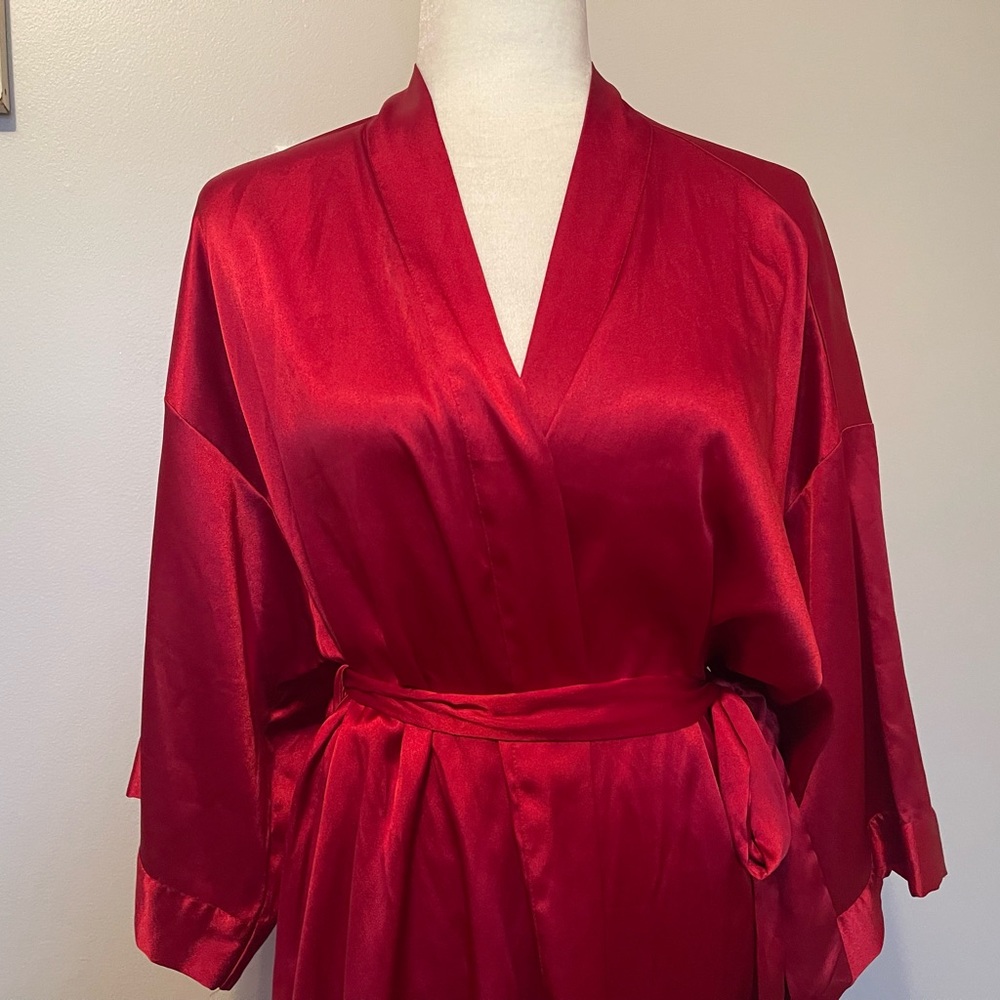 Ruby Red Satin Victoria’s Secret Robe - Picture 3 of 6